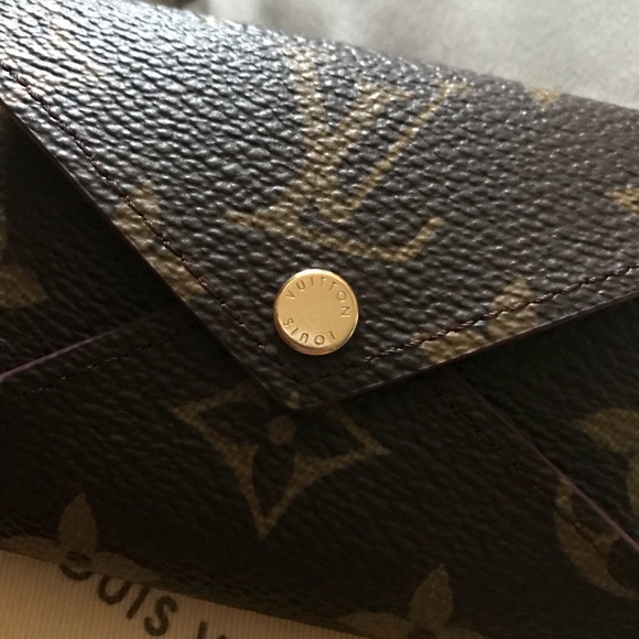 ❌SOLD❌ Louis Vuitton Card Holder - Picture 3 of 8